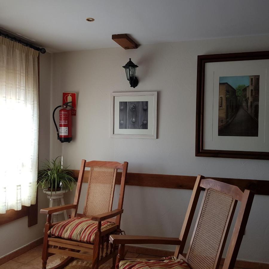 Puerta Al Duraton Bed & Breakfast Sebulcor Ngoại thất bức ảnh