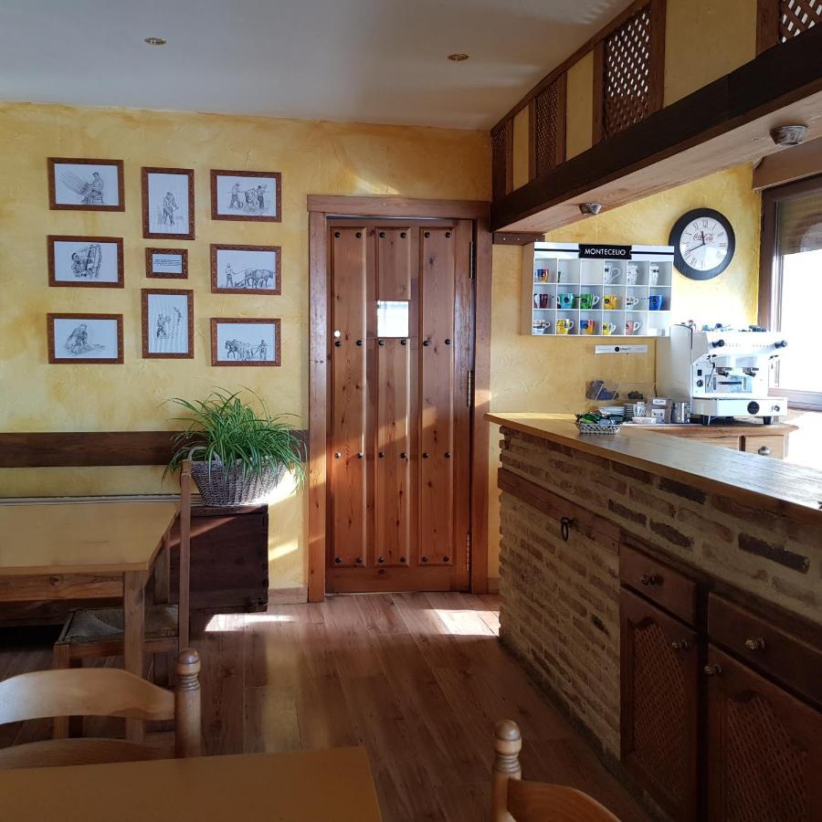 Puerta Al Duraton Bed & Breakfast Sebulcor Ngoại thất bức ảnh